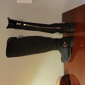 Velvety soft "Rhalie" boots